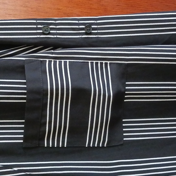 Express portfolio blouse black and white stipes - Picture 4 of 9
